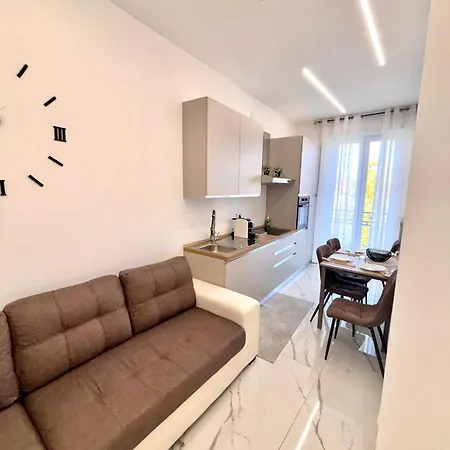 Harme's House Undici